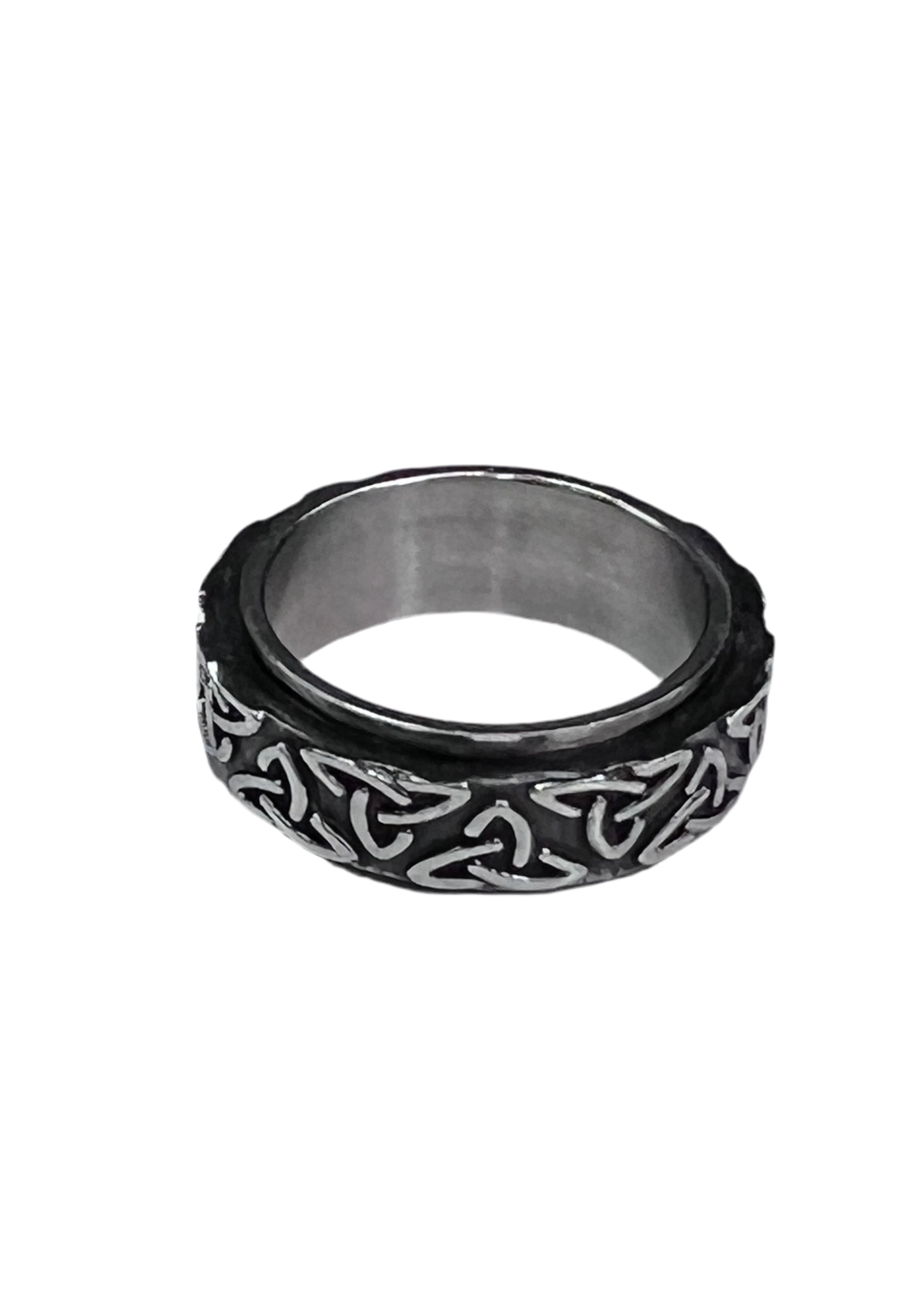 black and silver celtic knot band ring