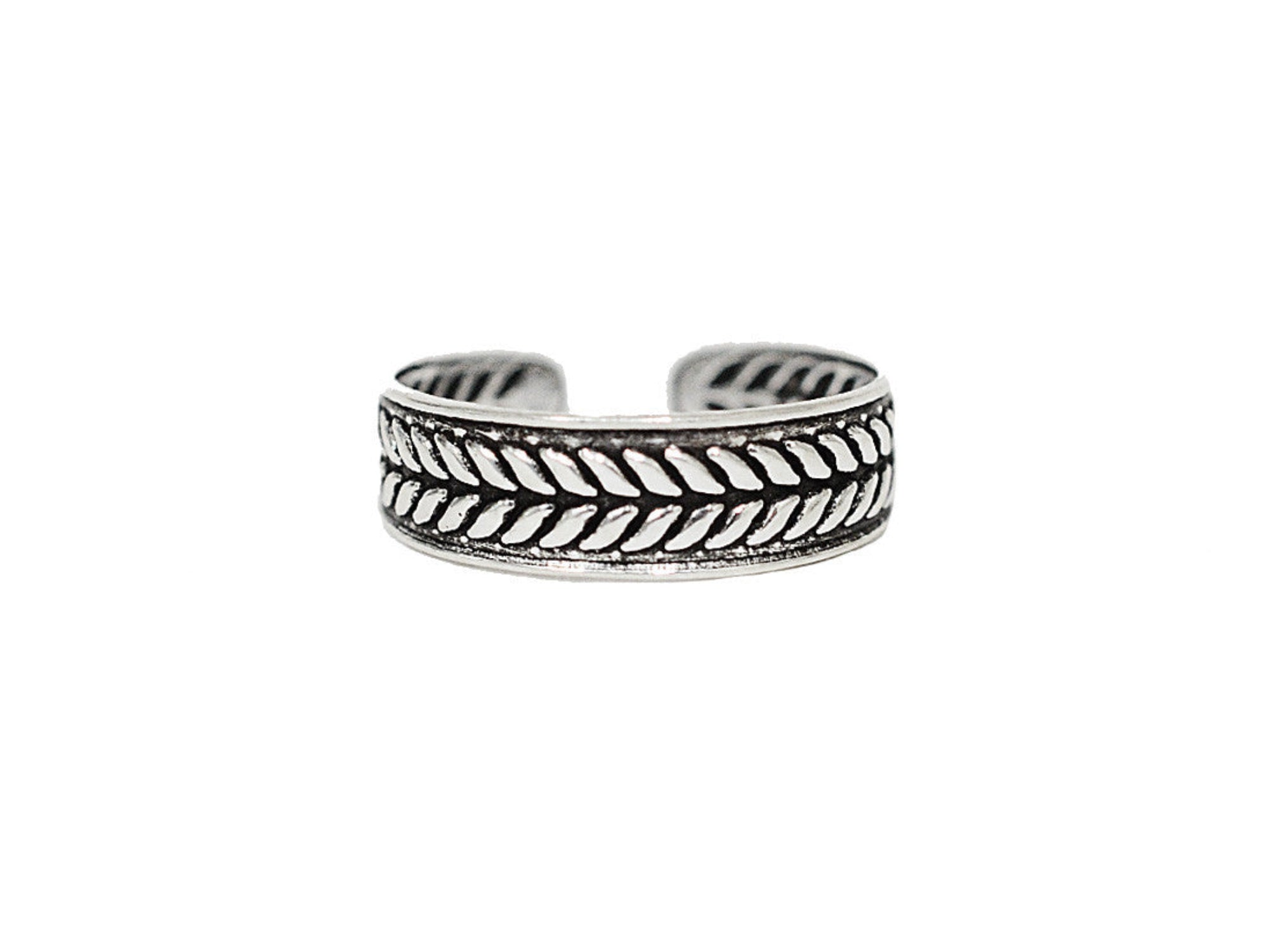 Laurel Leaf Toe Ring - Sterling Silver Adjustable Jewelry front view