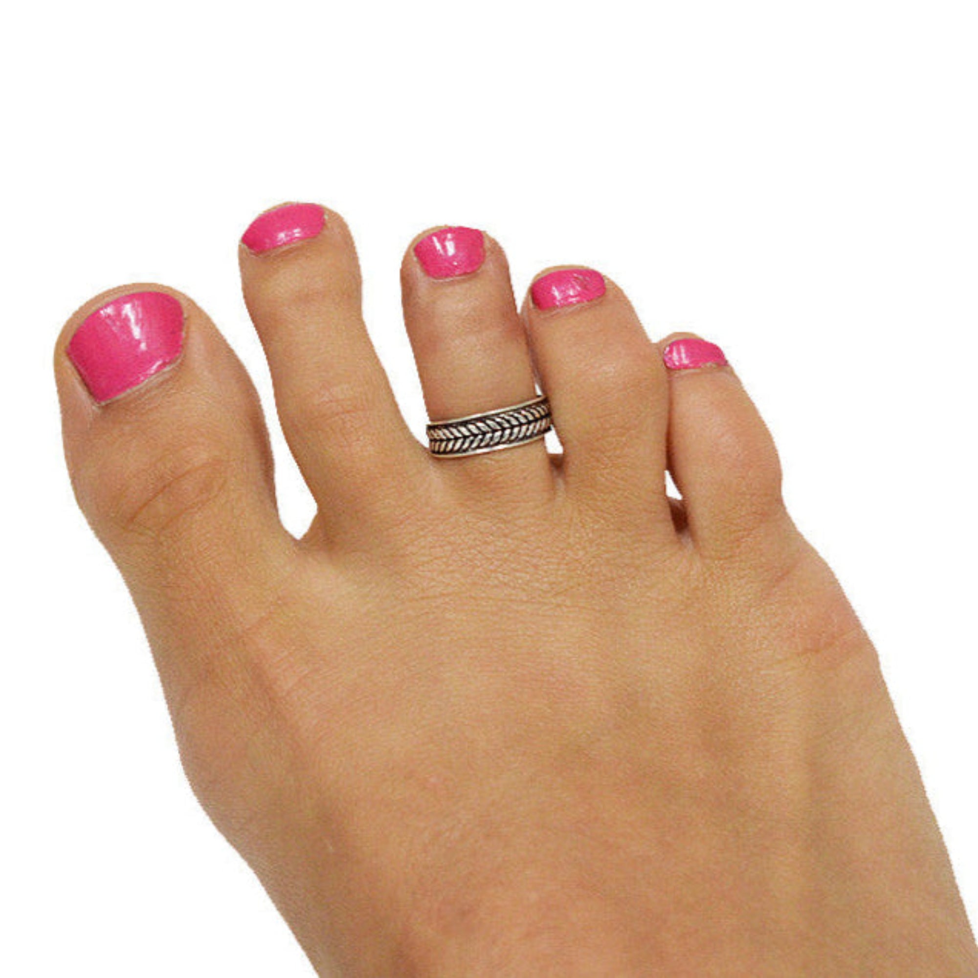 Model wearing Laurel Leaf Toe Ring - Sterling Silver Adjustable Jewelry