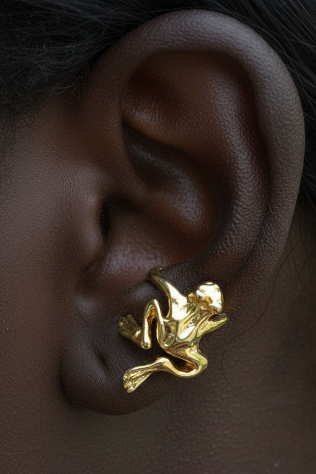 gold frog ear cuff non piercing earring front view